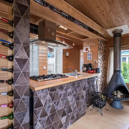 Bungalow For Families - Close To The Beach *
